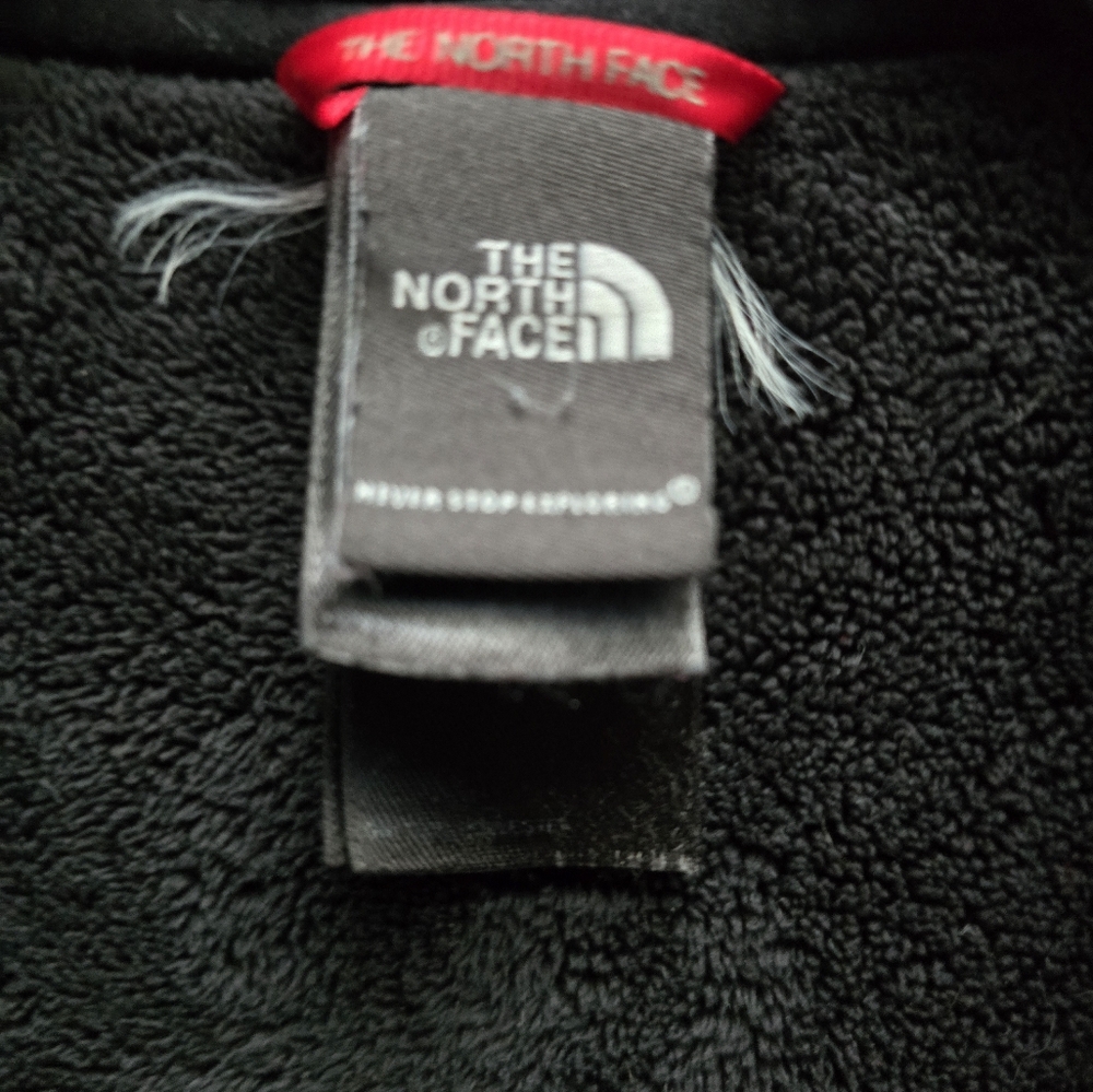 North face jacket - Picture 3 of 6